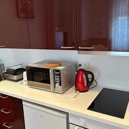 Nice T2 With Parking Close To The Sea Apartment *